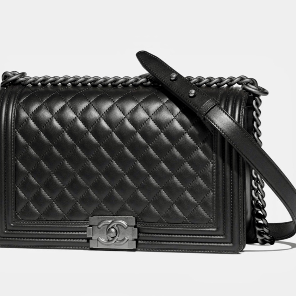 Chanel Boy Quilted Leather Shoulder Bag